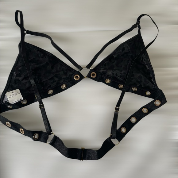 Black Leopard Print Bralette - Picture 4 of 6